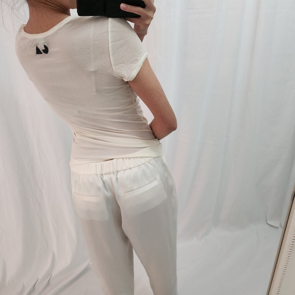 Giorgio Armani White Short Sleeve Tee Mesh silk Fashion Designer Layer - Picture 5 of 9